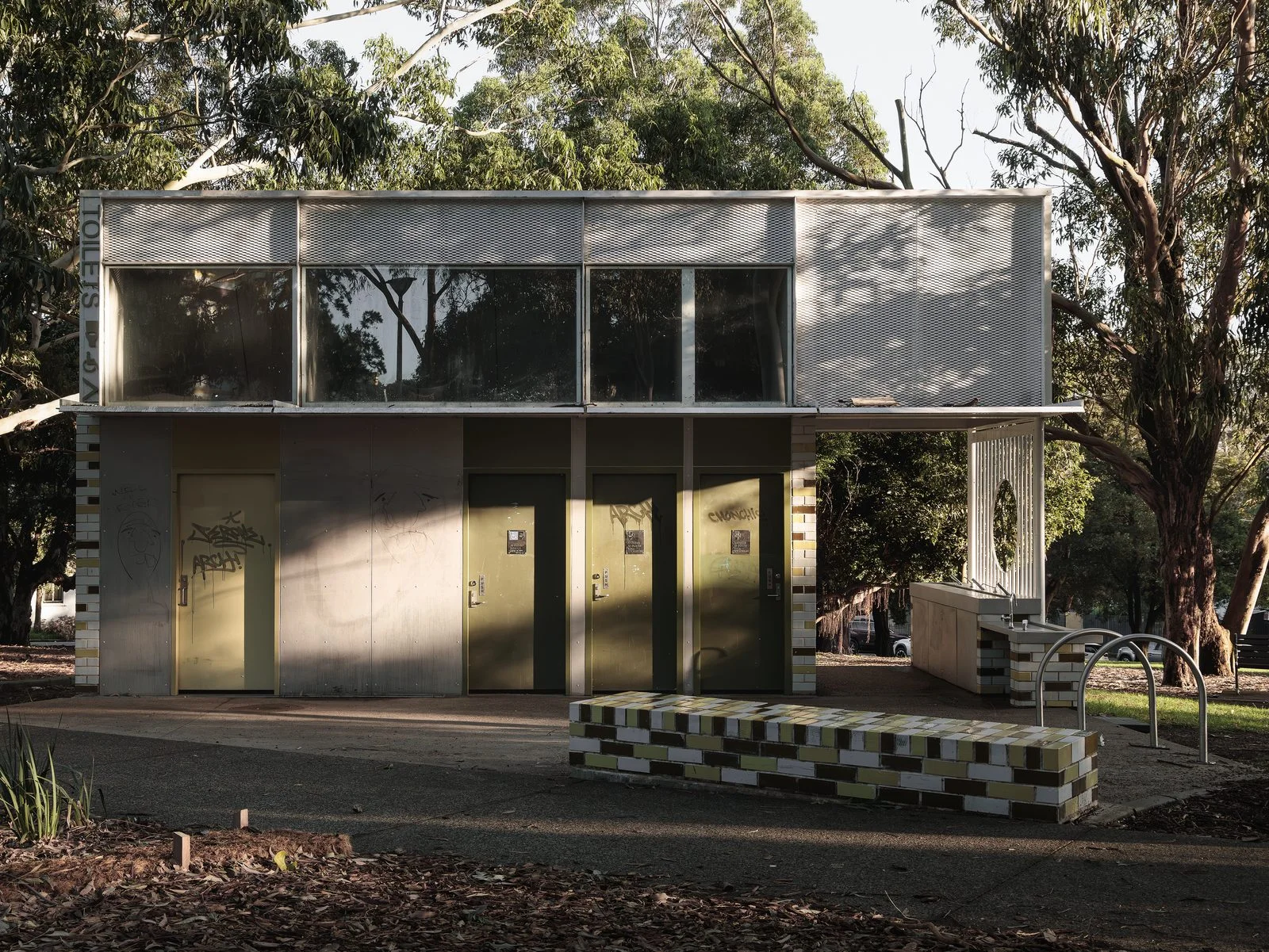 Camperdown Memorial Amenities